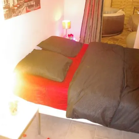 Romantique Avec Prive Appartement *