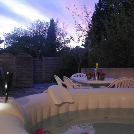 Appartement Romantique Avec Prive Saint Aygulf