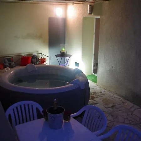 Appartement Romantique Avec Prive