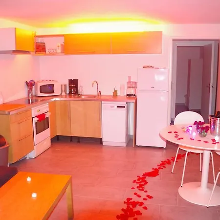 Appartement Romantique Avec Prive