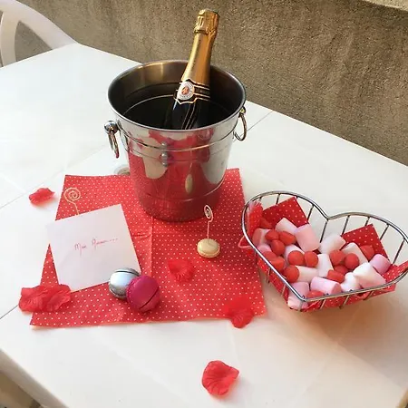 Romantique Avec Prive